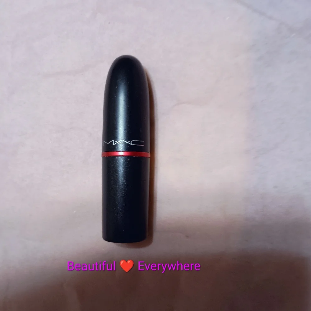 MAC Viva Glam Nicki 2 Lipstick